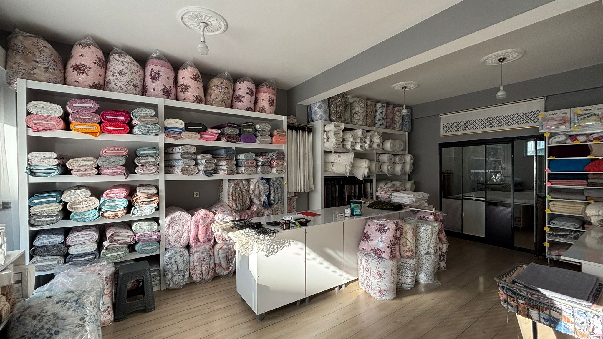 HAZIR KURULU PERDE&YORGAN